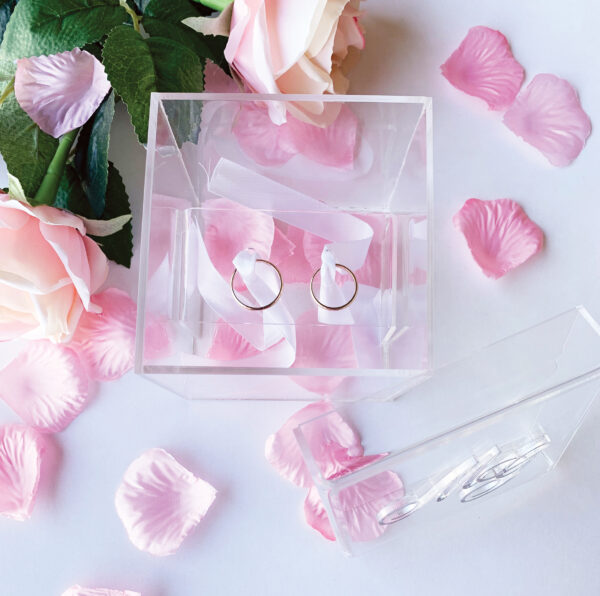 Porta Fedi Qubo Plexiglass aperto